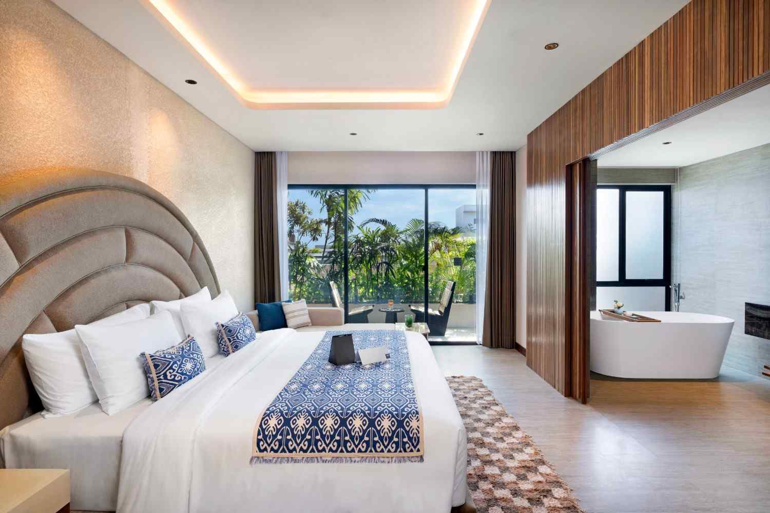 Executive Suite