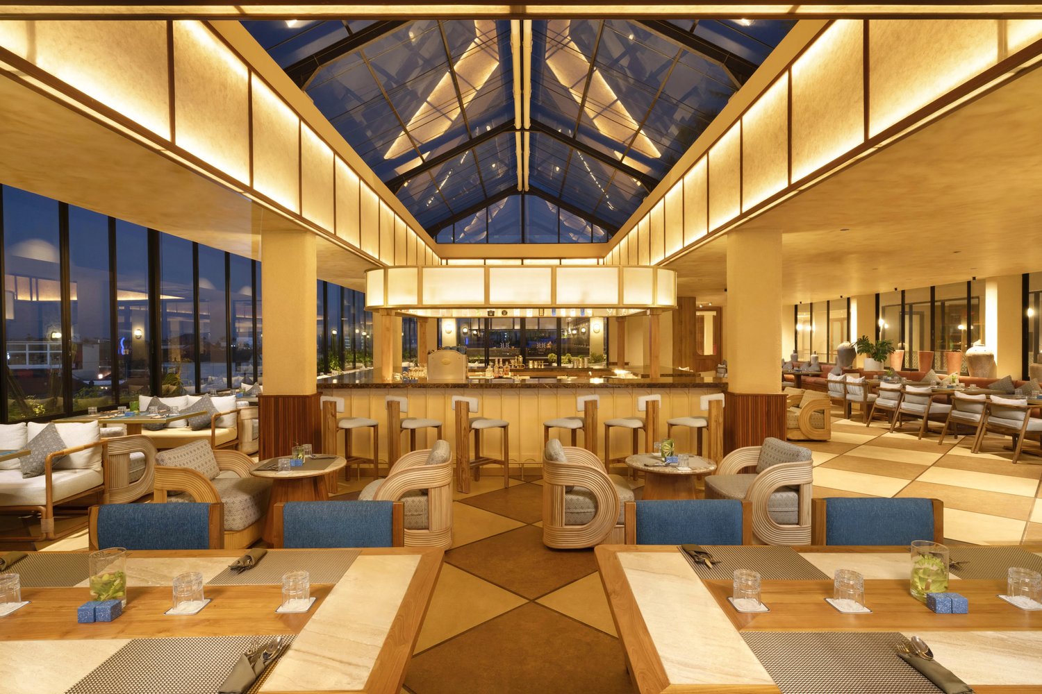 The Restaurant Sky Bar